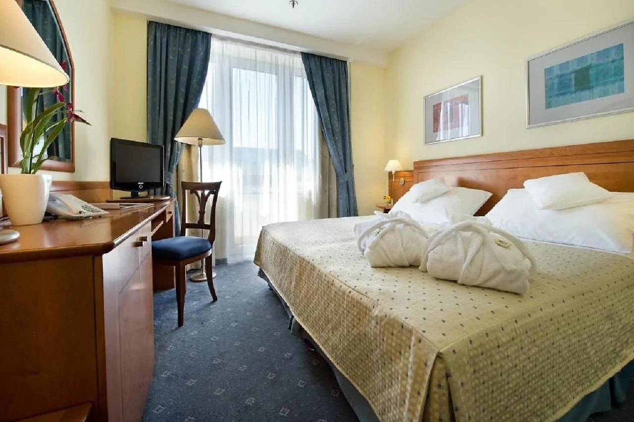 Ramada Prague City Centre Hotel