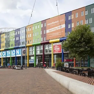 Easyhotel Arena Boulevard 2*, Amsterdam Paesi Bassi