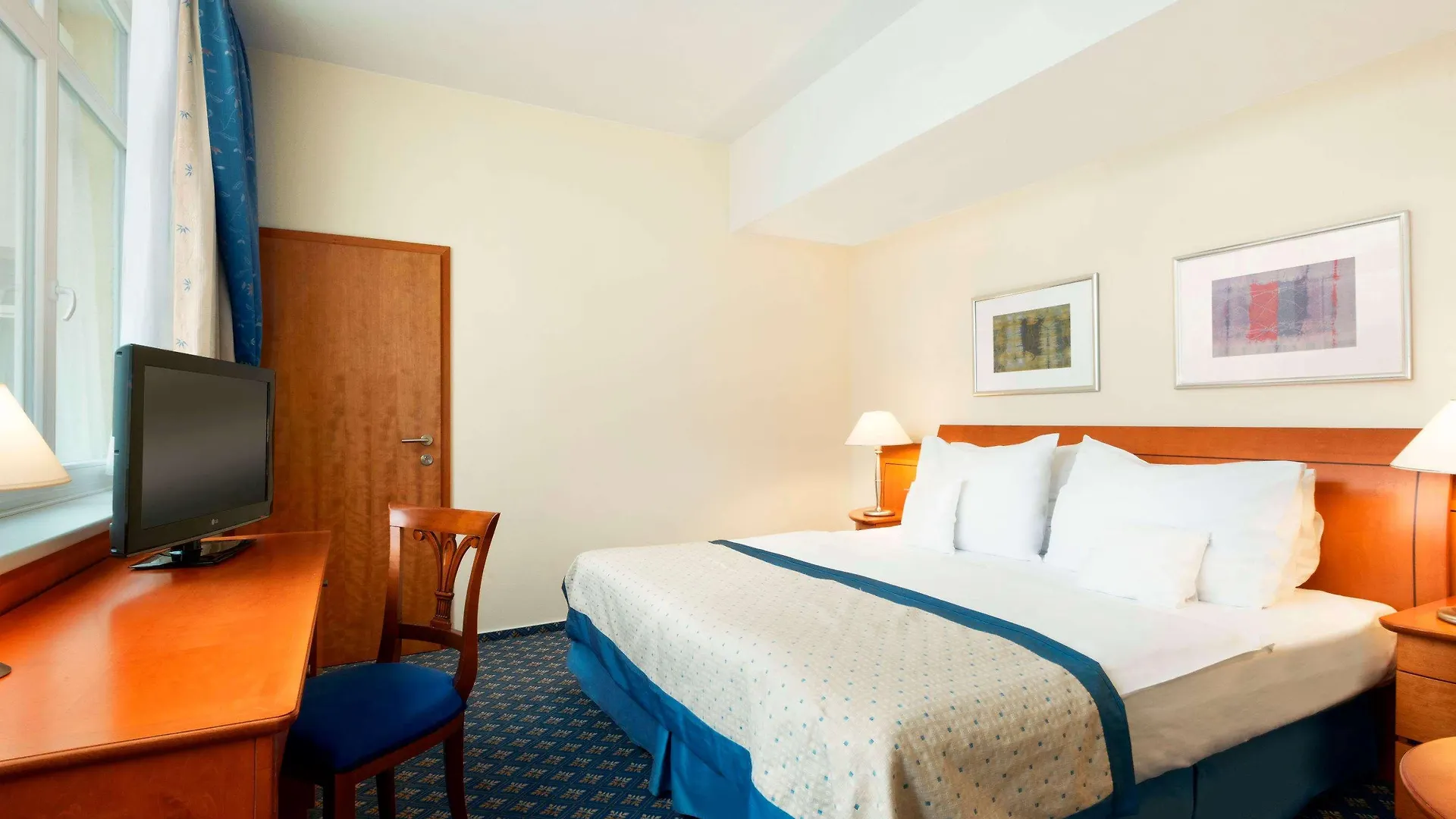 **** Otel Ramada Prague City Centre Çek Cumhuriyeti