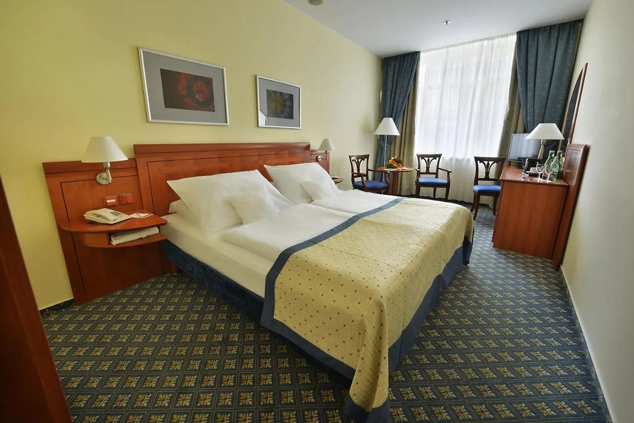 Ramada Prague City Centre Otel