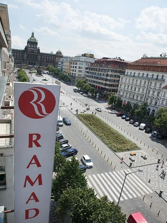 Ramada Prague City Centre 4*,